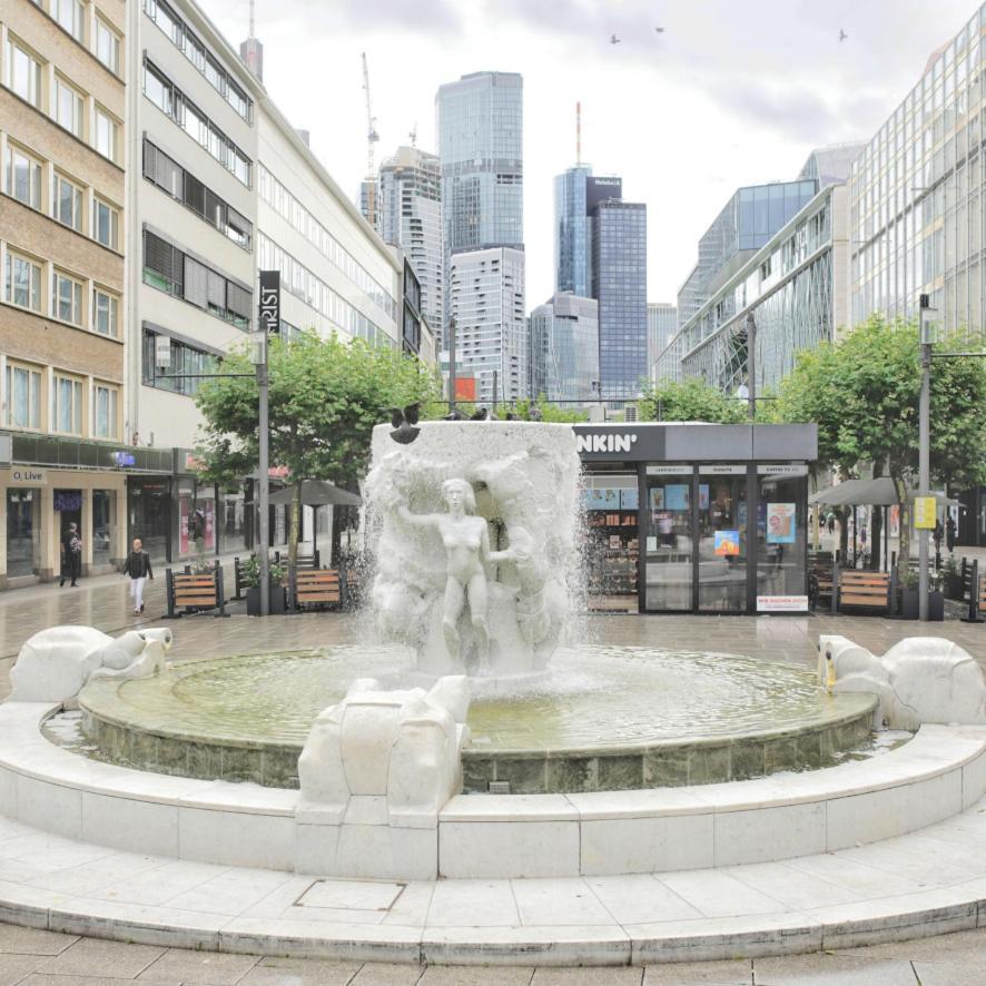 Hotel Schoenes Helles Zimmer Direkt In Frankfurt City Nr 301 Francoforte sul Meno Esterno foto